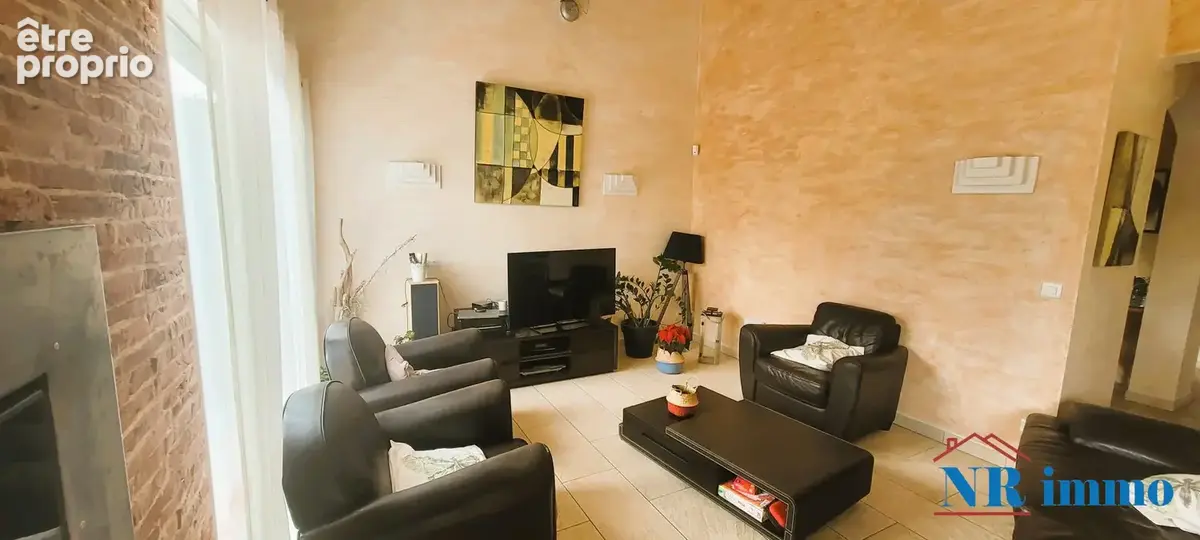 Maison 181 m² à Plaisance-Du-Touch  - photo 5