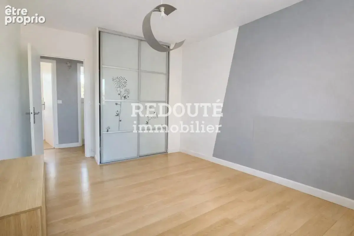 Reims-Tinqueux de 4 chambres, jardin, garage, sous-sol - photo 7