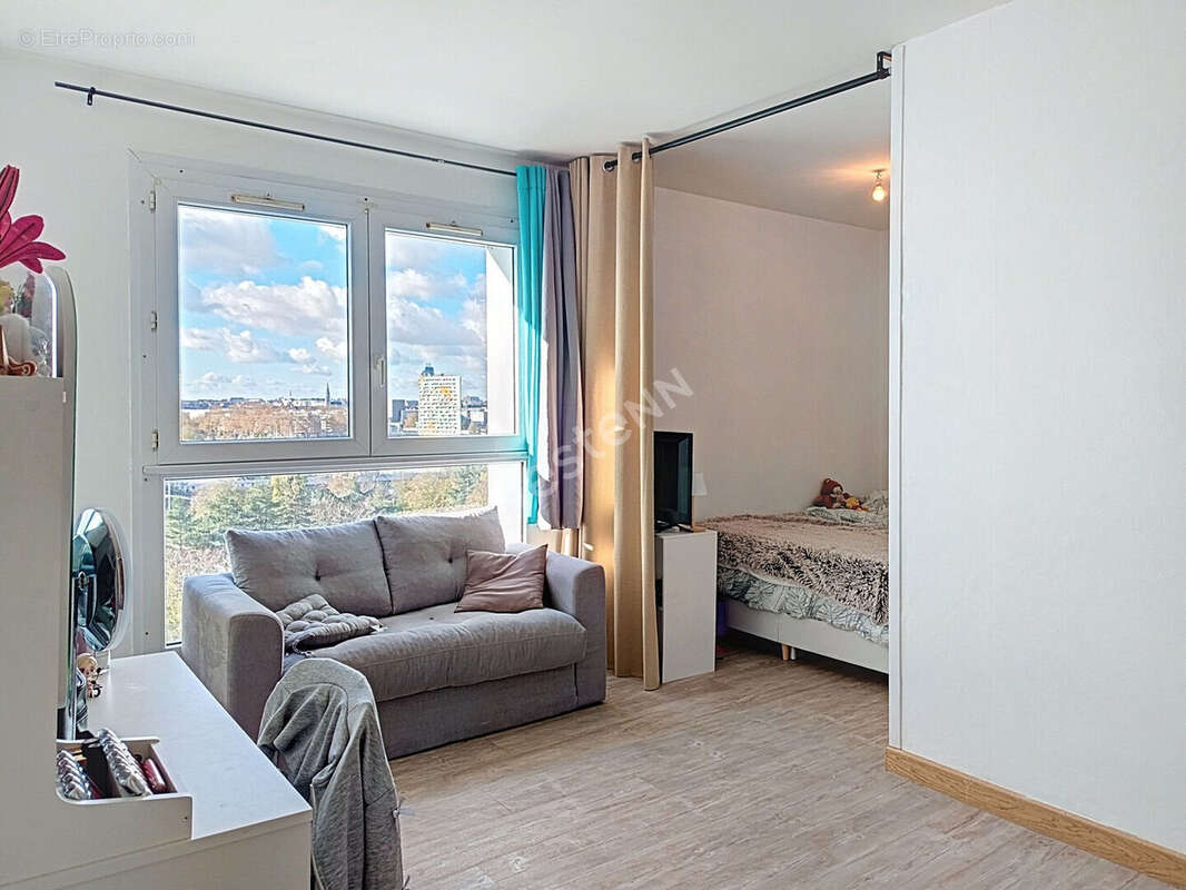 À vendre : Appartement  T1 bis avec place de parking - ile de Nantes secteur Beaulieu - photo 5