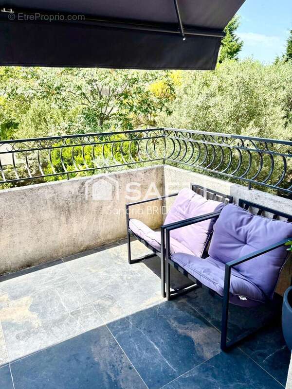 Appartement 64 m² à Marseille-15e  - photo 9