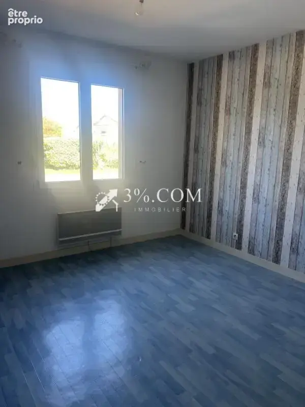 3%. com immobilier à  tercé - photo 11