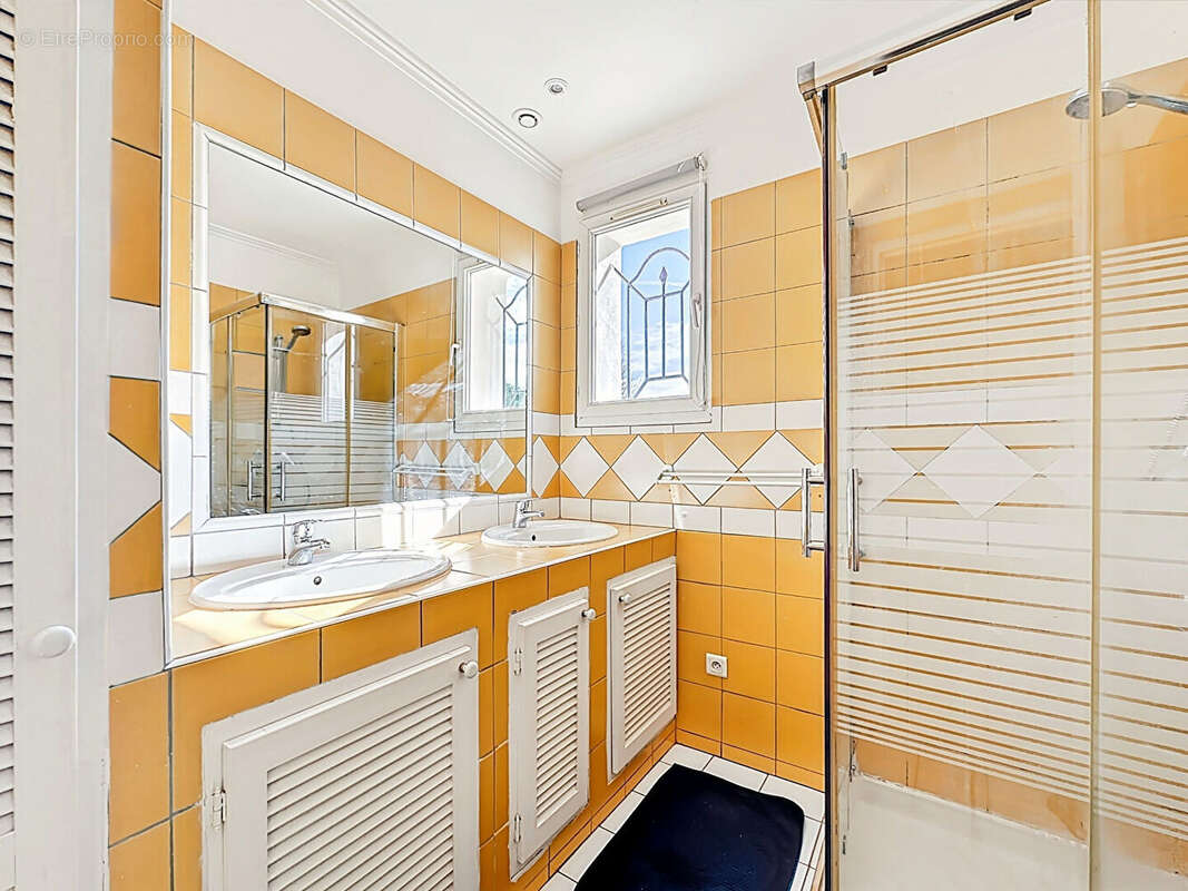 Maison à MARSEILLE-13E