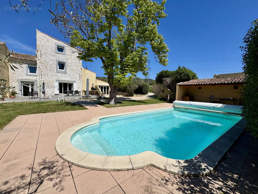 Maison à COUDOUX