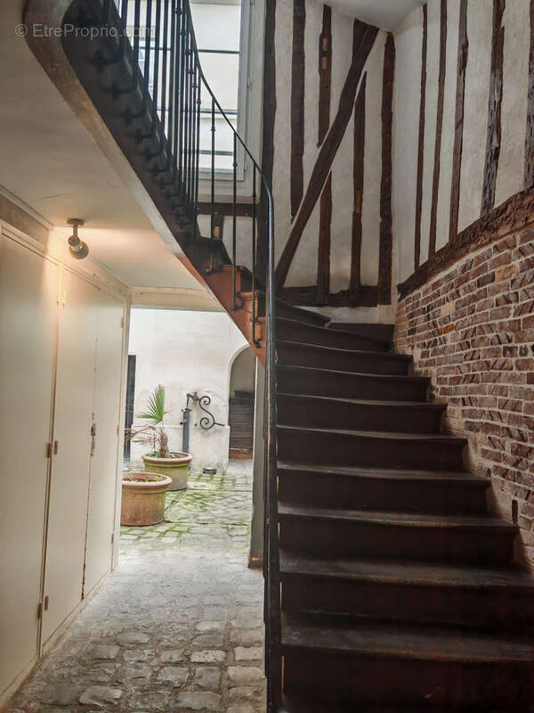 Appartement à VERSAILLES