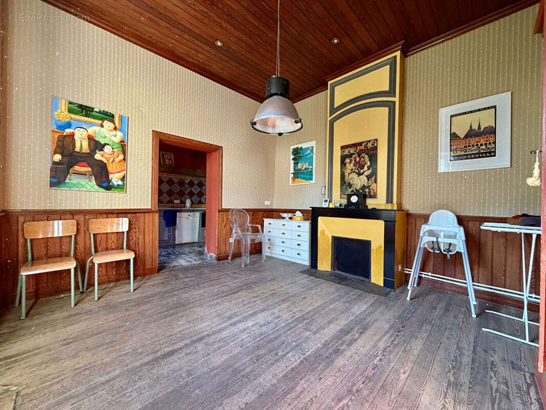 Maison à BAGNOLS-SUR-CEZE