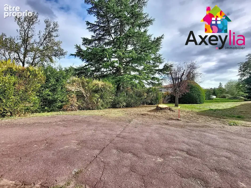 A vendre - commelle- vernay - terrain constructible - photo 3