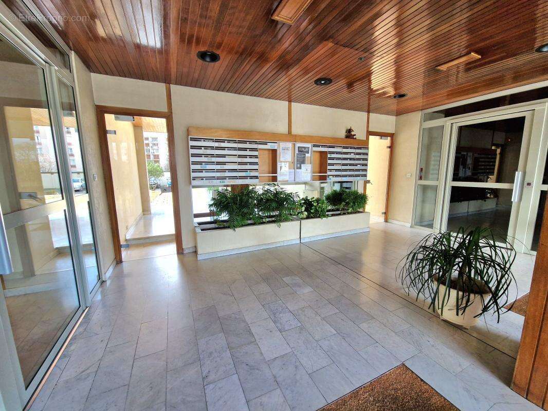 Appartement à JUVISY-SUR-ORGE