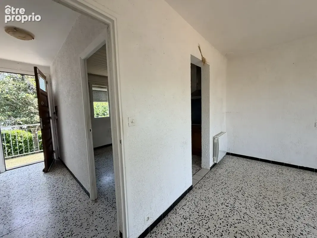 Maison traditionnelle avec jardin - photo 3