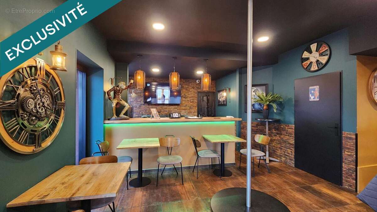 Photo 3 - Commerce à MONTCEAU-LES-MINES