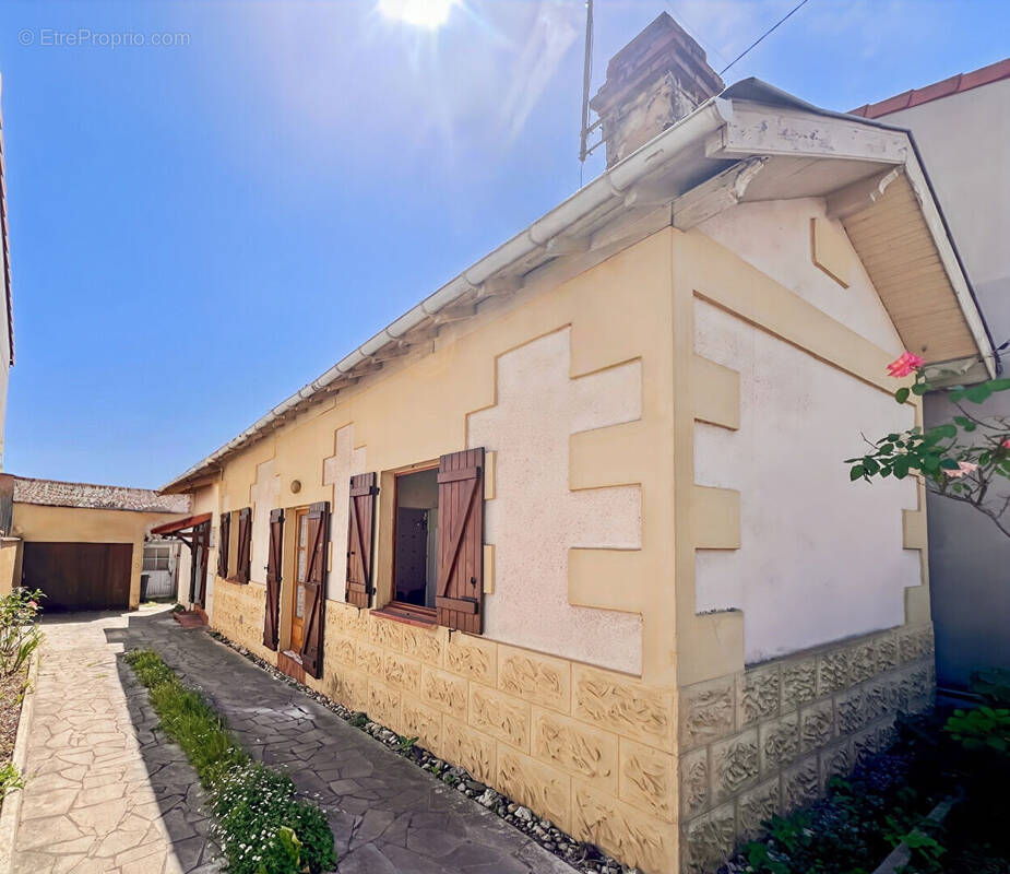 Maison à LE BOUSCAT