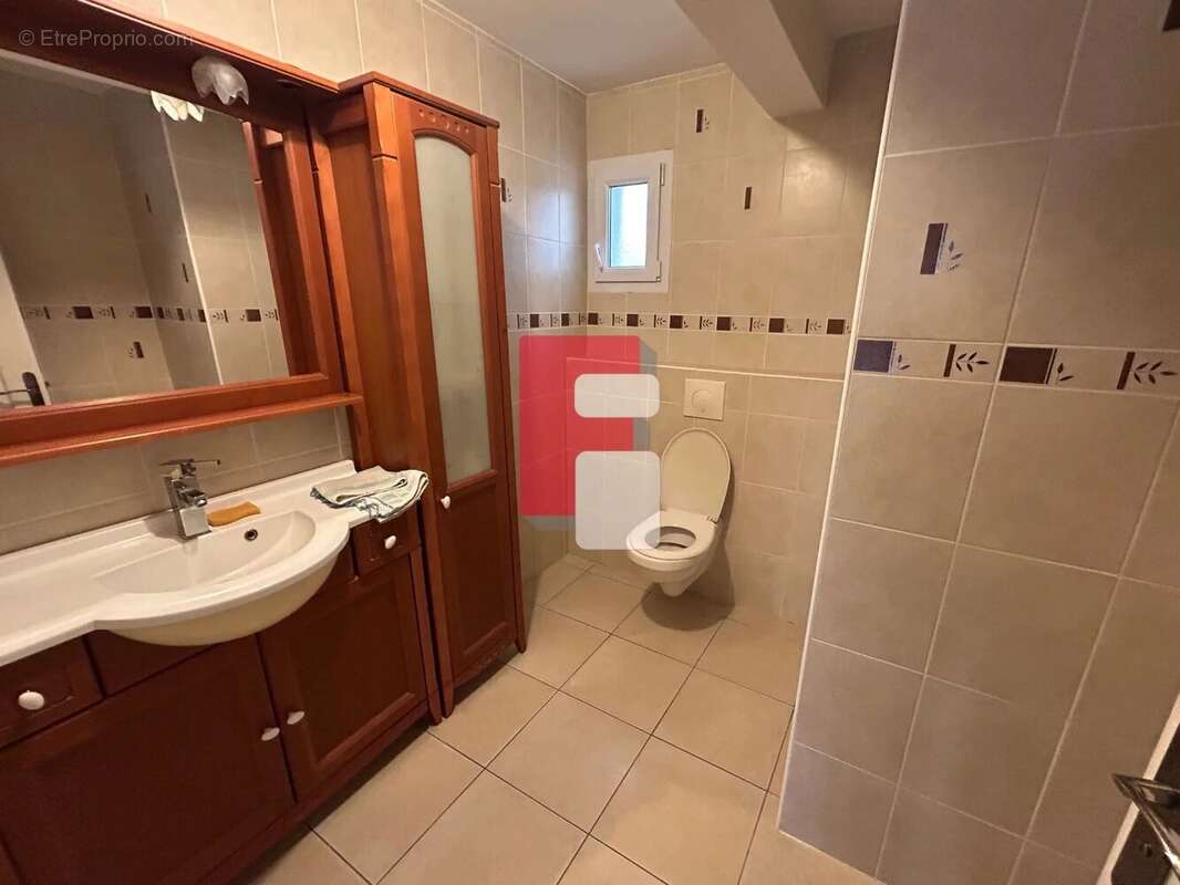 Maison à VILLECHETIF