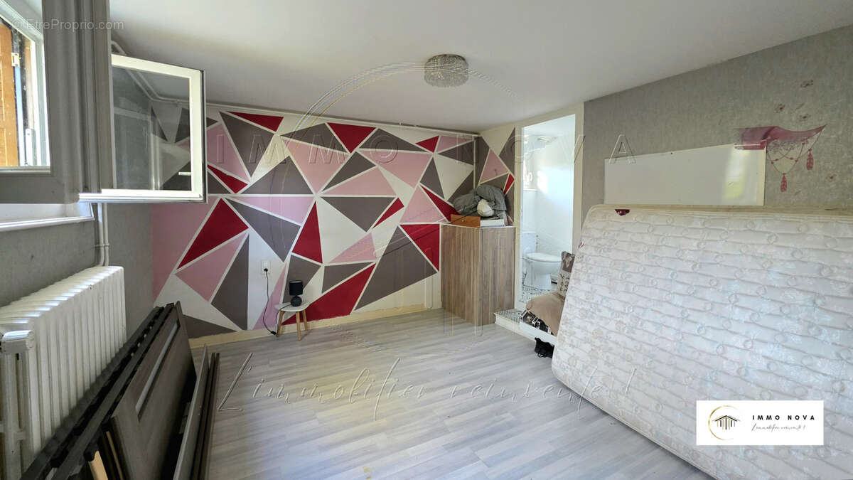 Maison à SAINTE-FLORINE