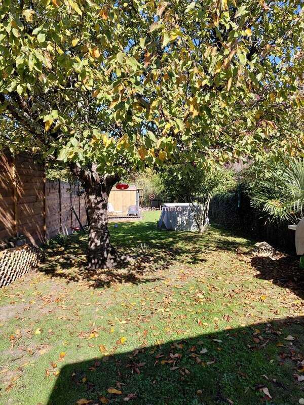 Maison à RUELLE-SUR-TOUVRE