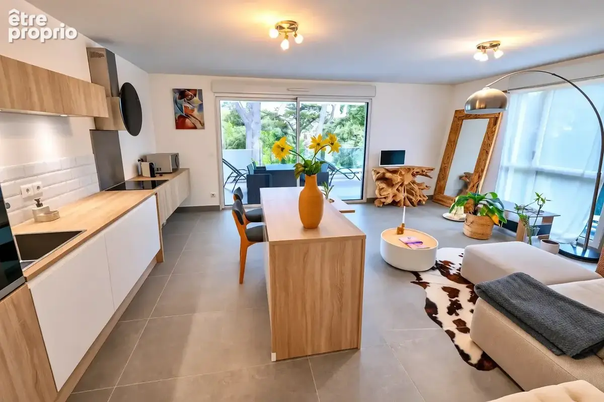 - Coup de Coeur - Magnifique appartement 3 pièces avec Piscine - Cannet Mairie - photo 3
