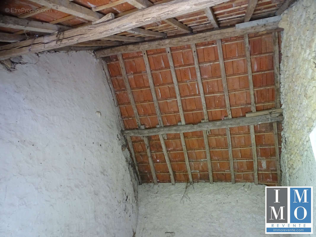 Maison à SAINT-GERMAIN-DES-BOIS