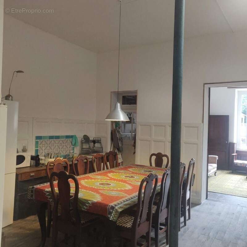 Maison à DUN-LE-PALESTEL