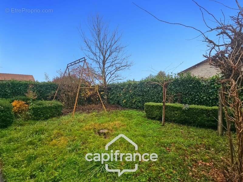 Maison à CASTELCULIER