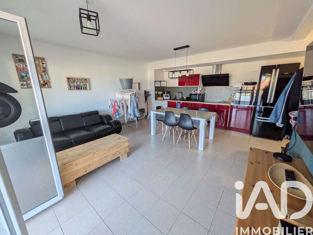 Photo 2 - Appartement à COURNONSEC