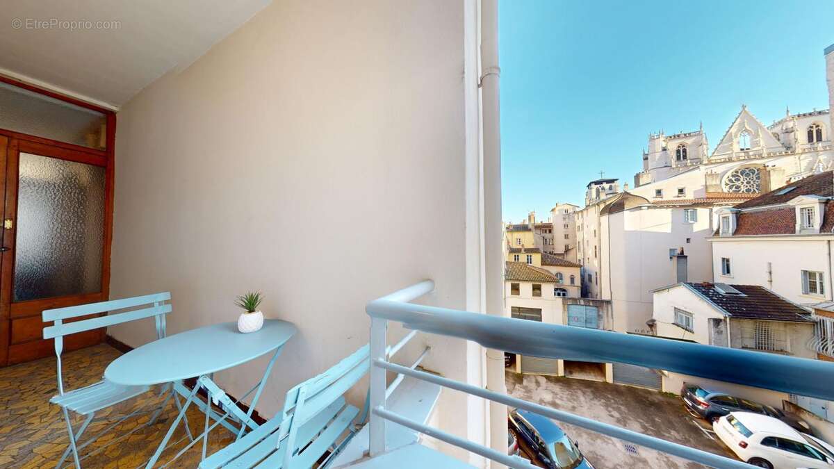Appartement à LYON-5E