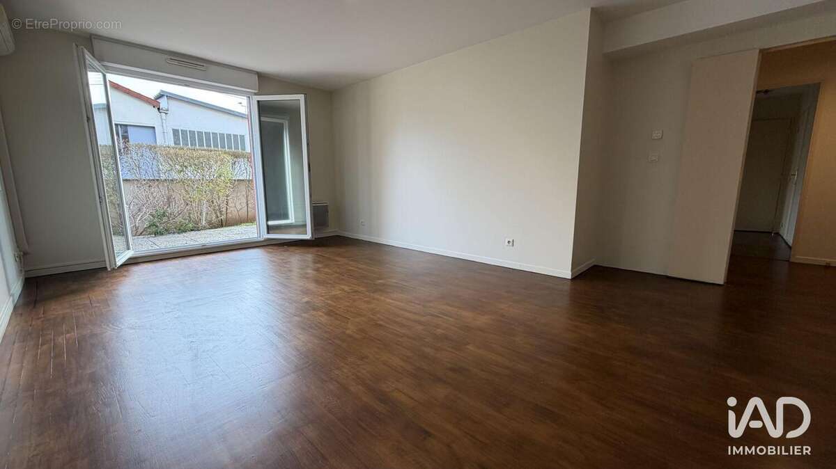 Photo 2 - Appartement à LAGNY-SUR-MARNE