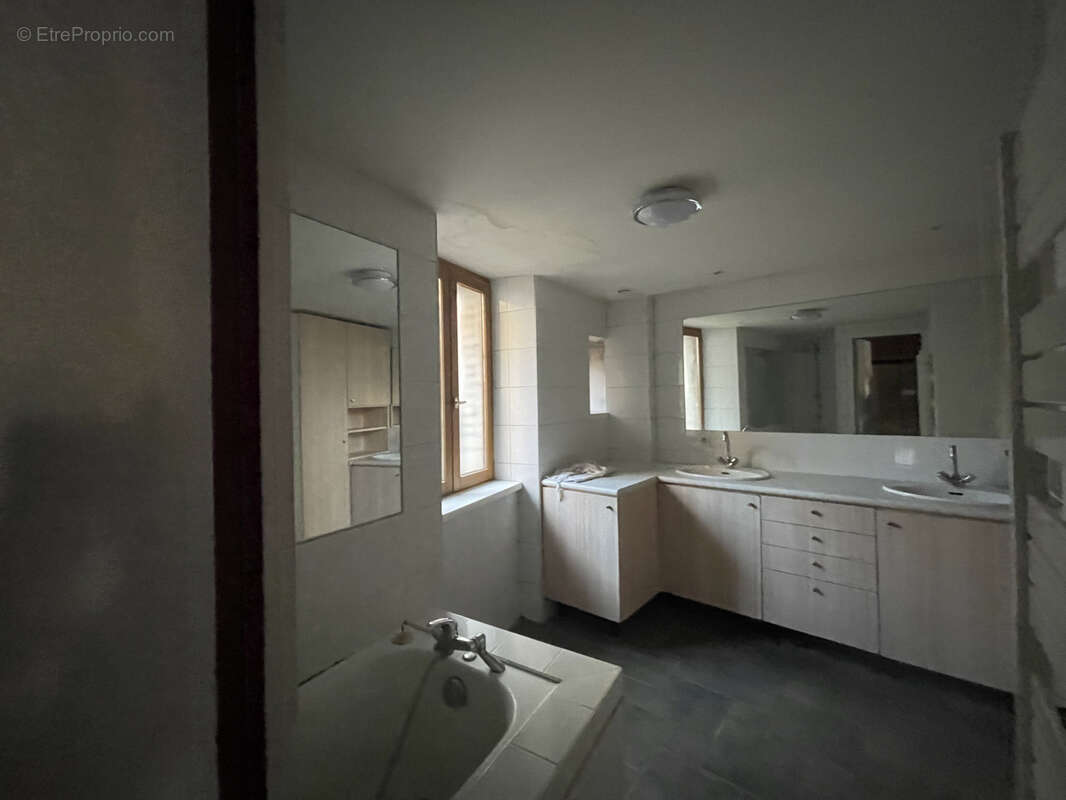 Appartement à L&#039;ARBRESLE