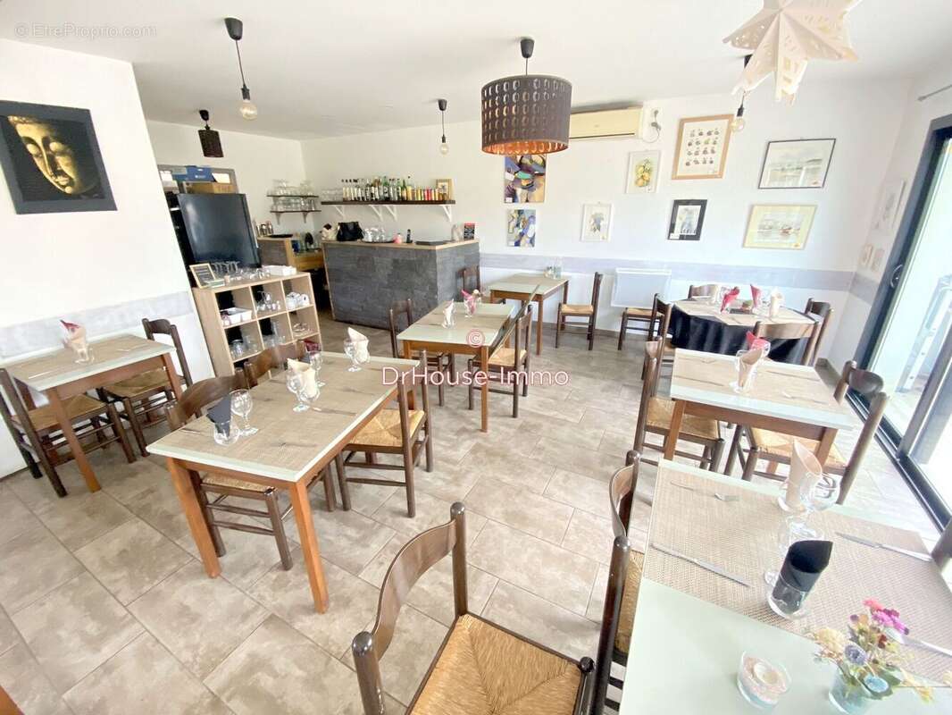 Commerce à LAVILLEDIEU