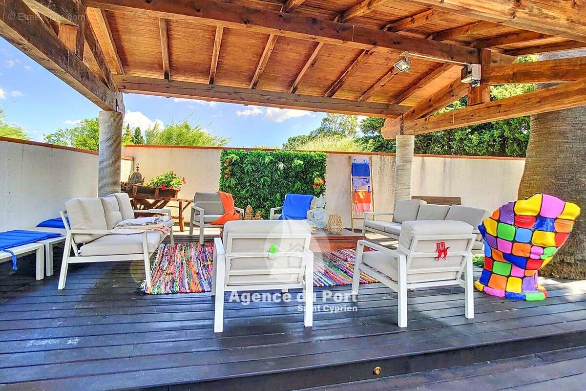 Maison à SAINT-CYPRIEN