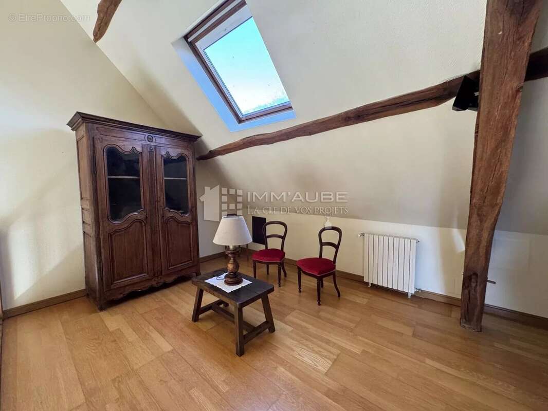 Maison à NOGENT-SUR-SEINE