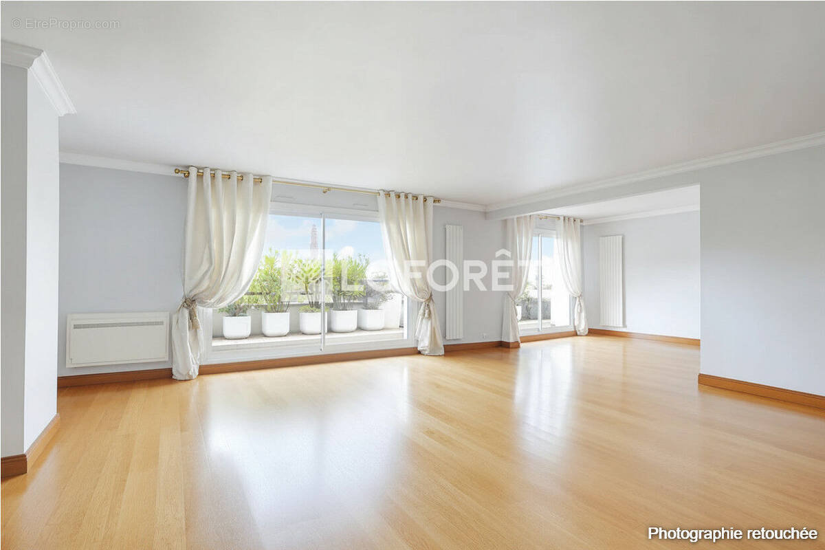 Appartement à LEVALLOIS-PERRET