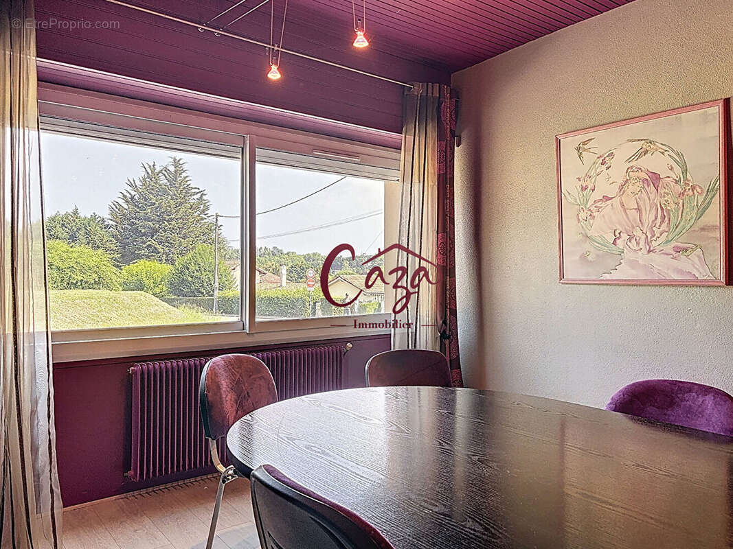 Maison à FARGUES-SAINT-HILAIRE