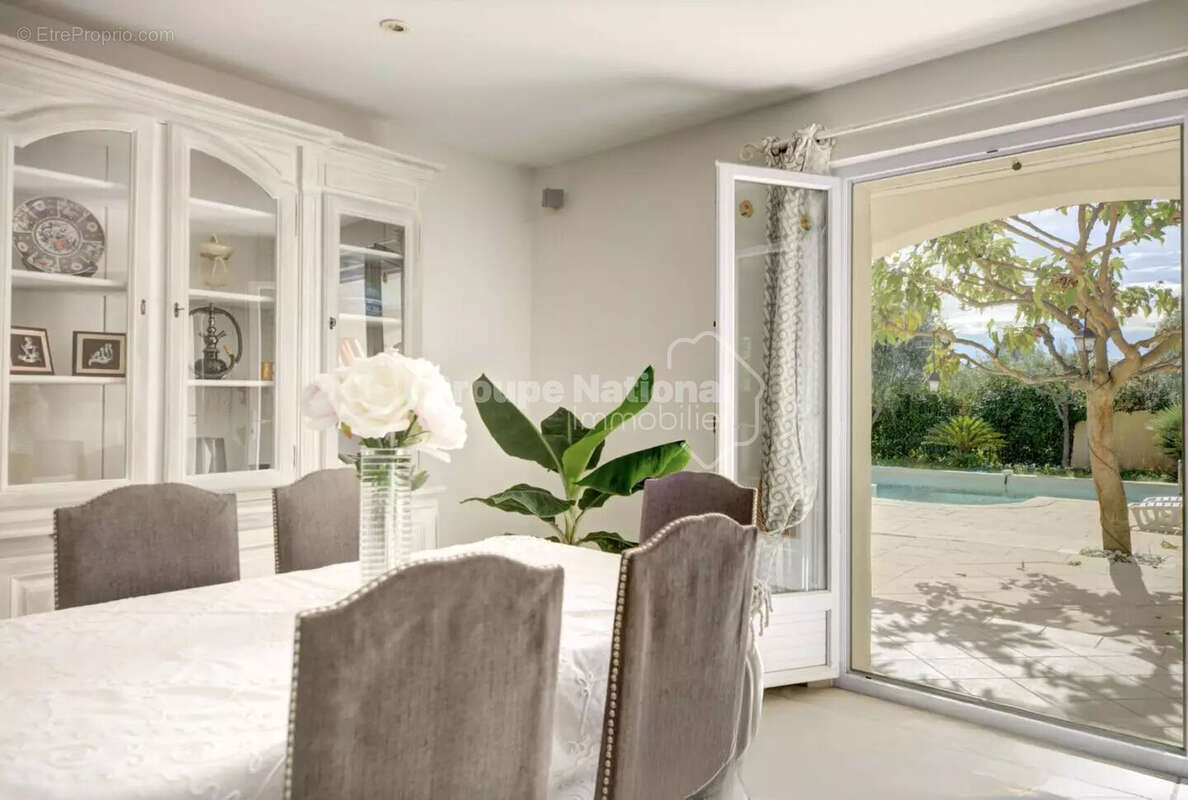 Maison à SAINT-PAUL-EN-FORET