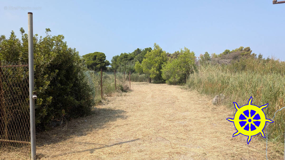 Terrain à PORT-LA-NOUVELLE
