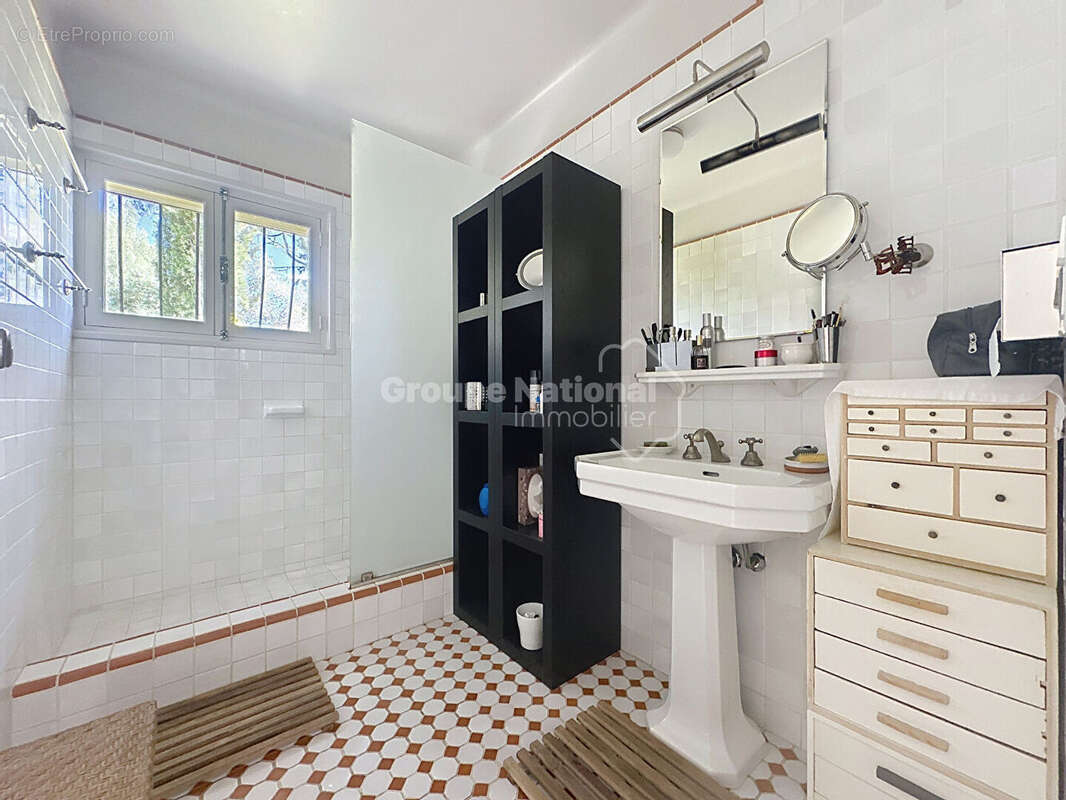 Rare sur le secteur Maison de caractère Le Tignet 4/5pièce(s) 170 m2 - photo 12