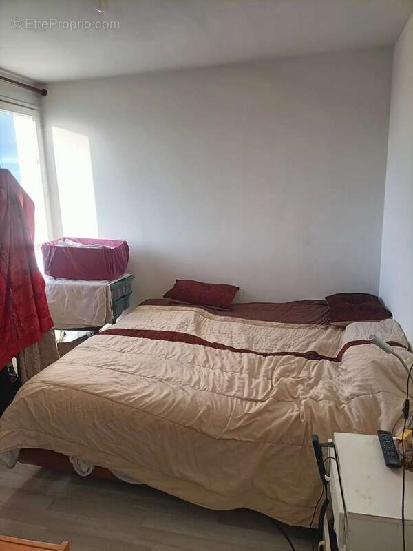 Appartement à VILLENEUVE-LA-GARENNE