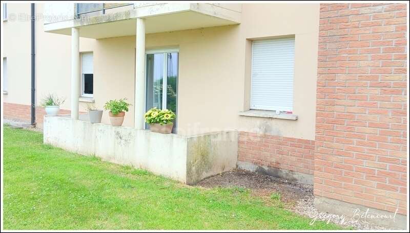 Appartement récent 2 pièces dans une résidence sécurisée à Avion - photo 8