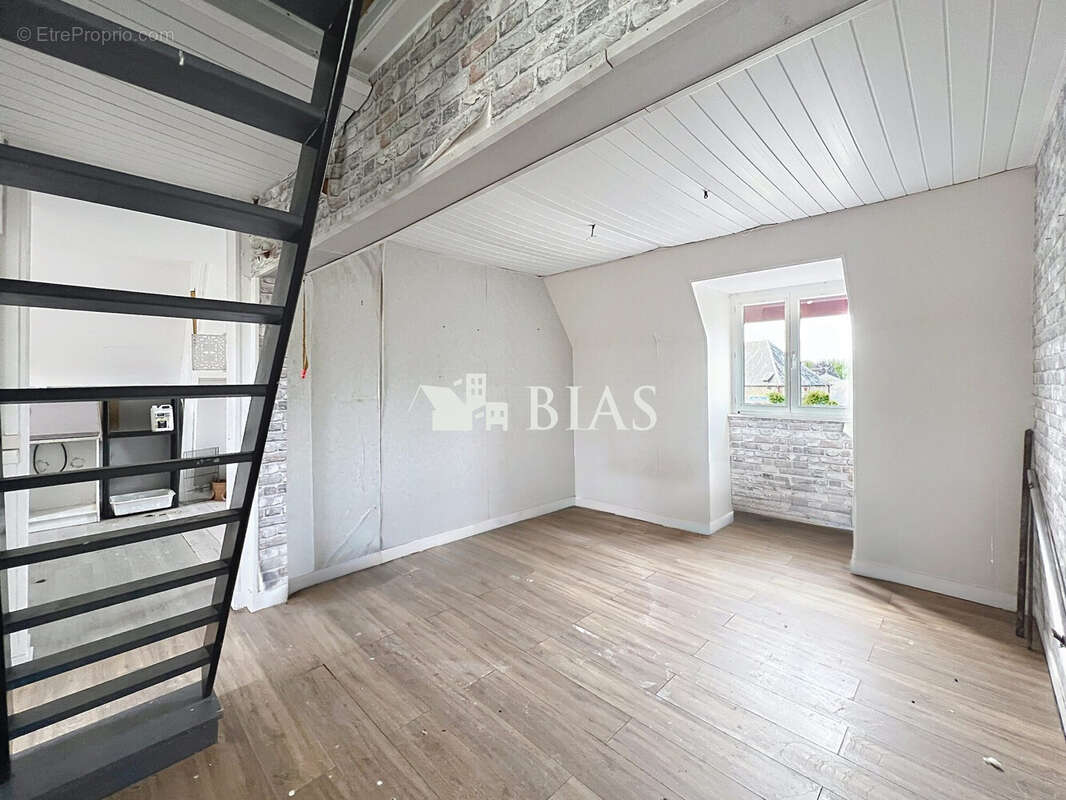 Maison 179 m² à Nassandres  - photo 8