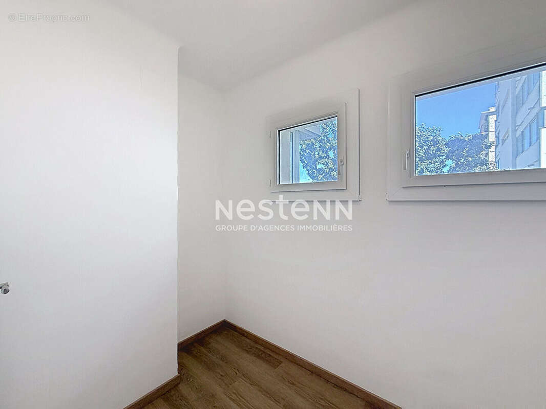 Appartement à VALLAURIS