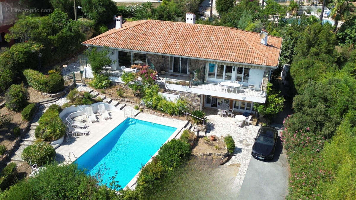 Maison à SAINT-RAPHAEL