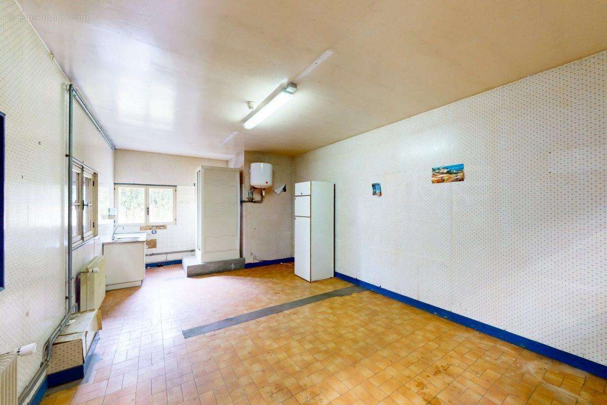 Appartement à LE PERRAY-EN-YVELINES