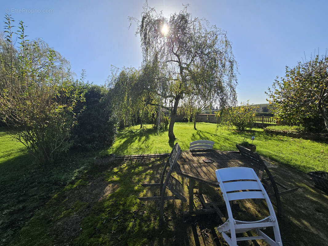 Maison à LIGNY-EN-BRIONNAIS