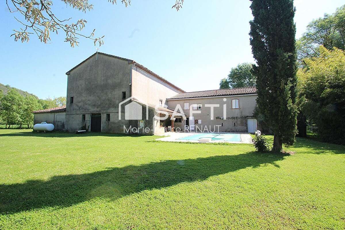 Photo 3 - Maison à SAINT-JULIEN-DU-PUY