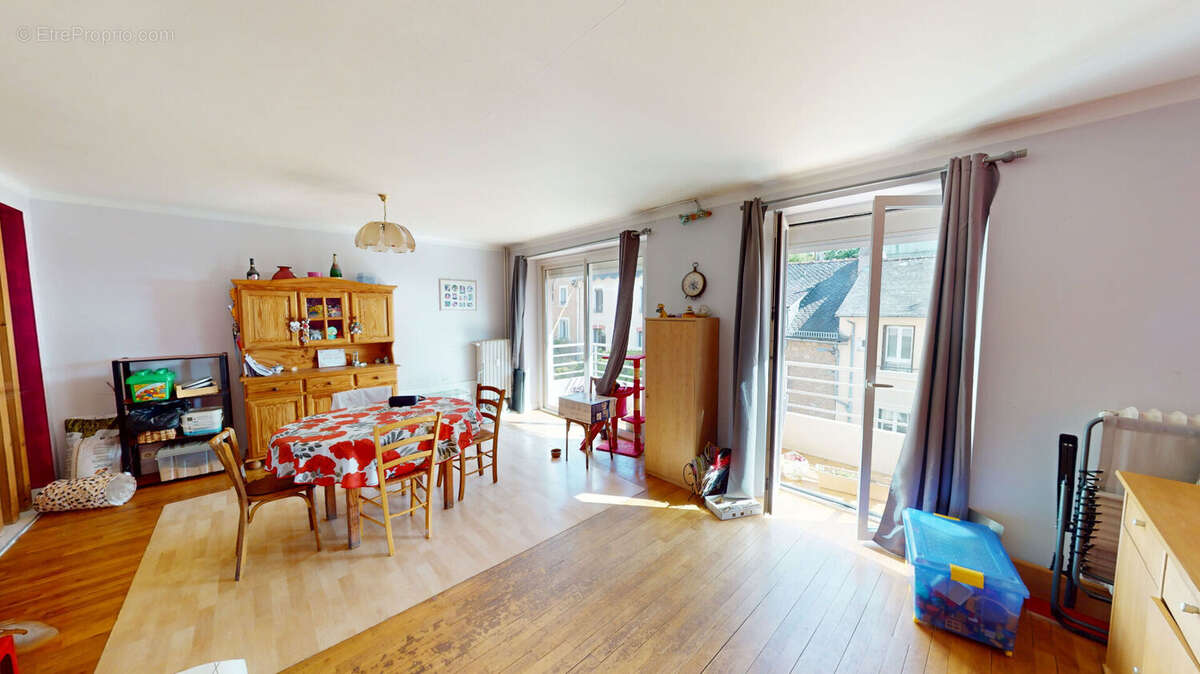 Appartement de Type, 80 m² cave parking, centre ville RODEZ - photo 4
