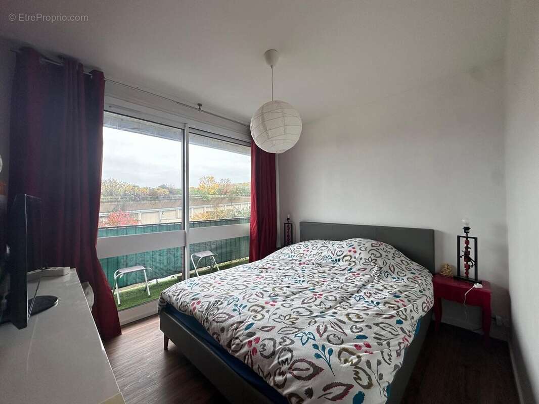 Appartement à FONTENAY-LE-FLEURY