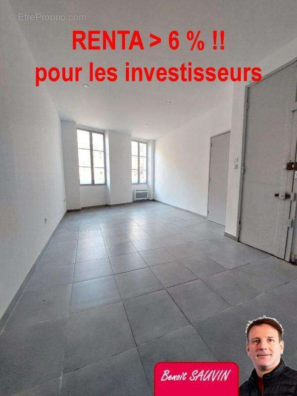 Appartement à MARSEILLE-1E