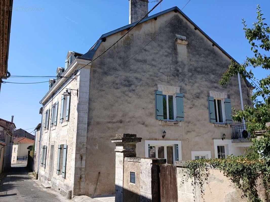 Belle maison de village de 5 chambres - photo 19