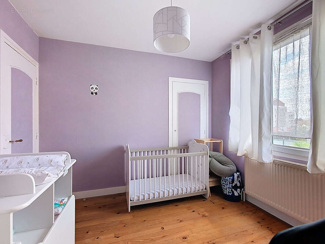 Maison à BELLEVILLE