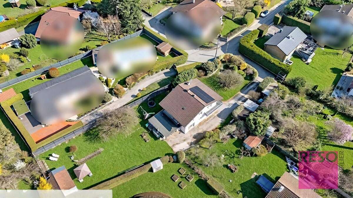 Maison à VETRAZ-MONTHOUX