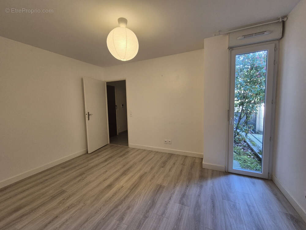 Appartement à LIVRY-GARGAN