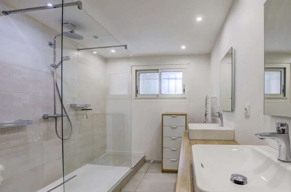 Maison à LAPEYROUSE-FOSSAT