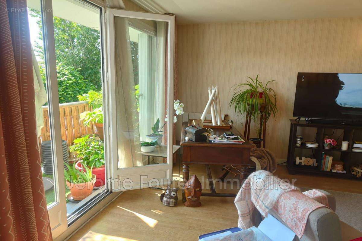 Appartement à BRIVE-LA-GAILLARDE